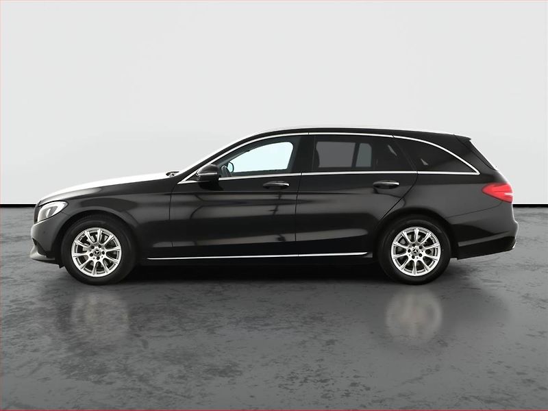 Mercedes-Benz Třídy C (2018) C 220 d, Automat, Serv.kniha - fotka 3 z 20