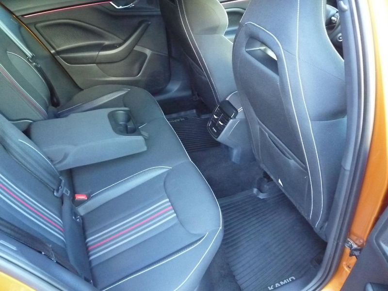 Škoda Kamiq (2025) 1,5TSi 110kW DSG MONTE CARLO - fotka 21 z 25