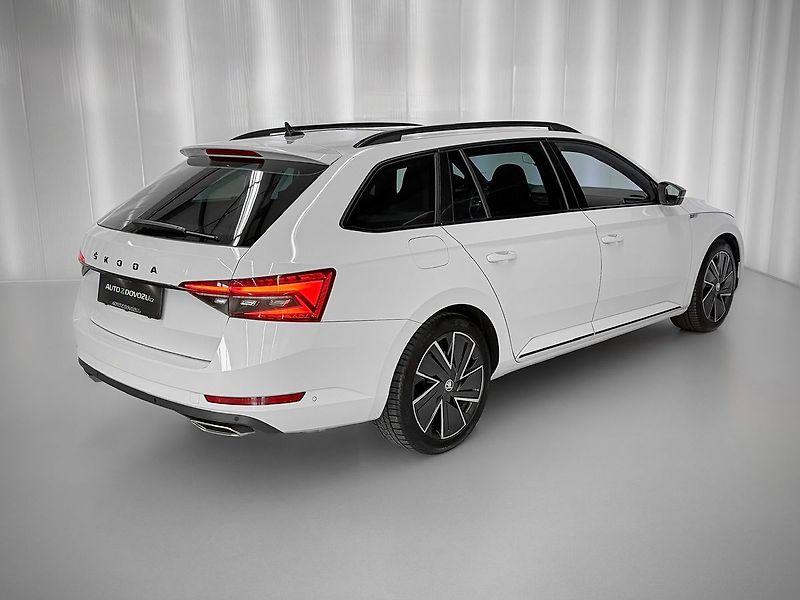 Škoda Superb 2.0TSI 206KW DSG 4X4 SPORTLINE - fotka 7 z 34