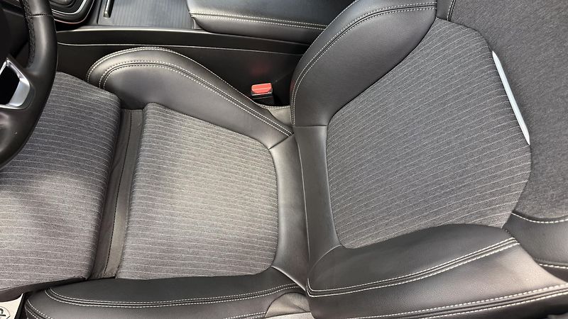 Renault Grand Scénic (2021) TCE 140,INTENS,ČŘ,ZÁRUKA - fotka 15 z 24