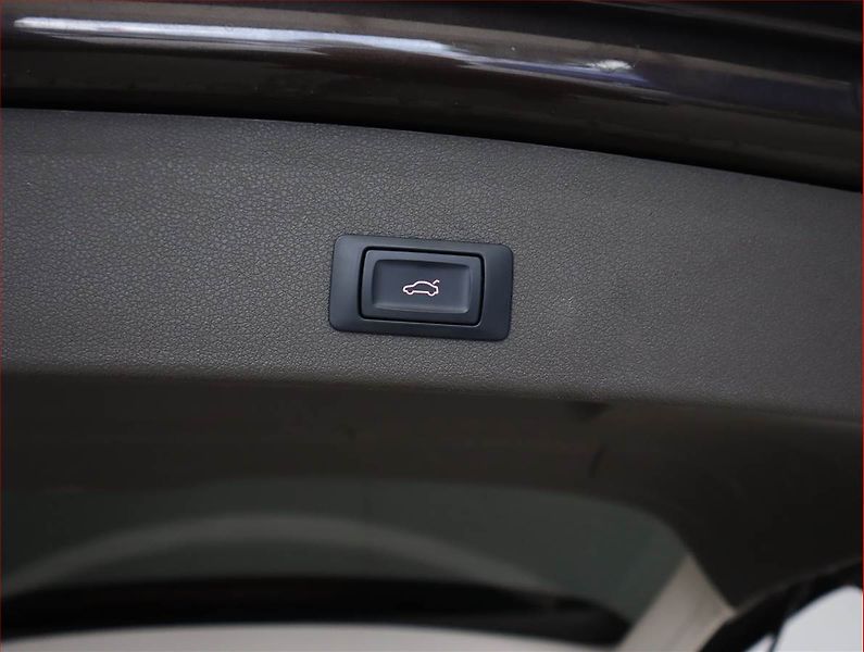 Audi Q5 (2012) design 2.0 TDI, 4X4, Automat - fotka 18 z 19