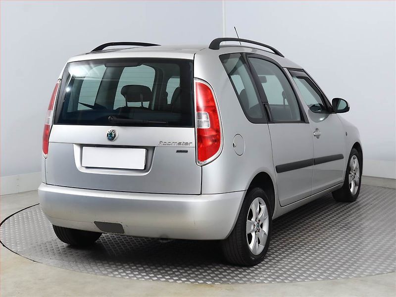 Škoda Roomster (2006) 1.4 16V, Serv.kniha, Tažné - fotka 5 z 12