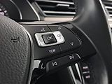 Volkswagen Passat (2019) 2.0 TDI, Kůže, Tempomat - náhled 18