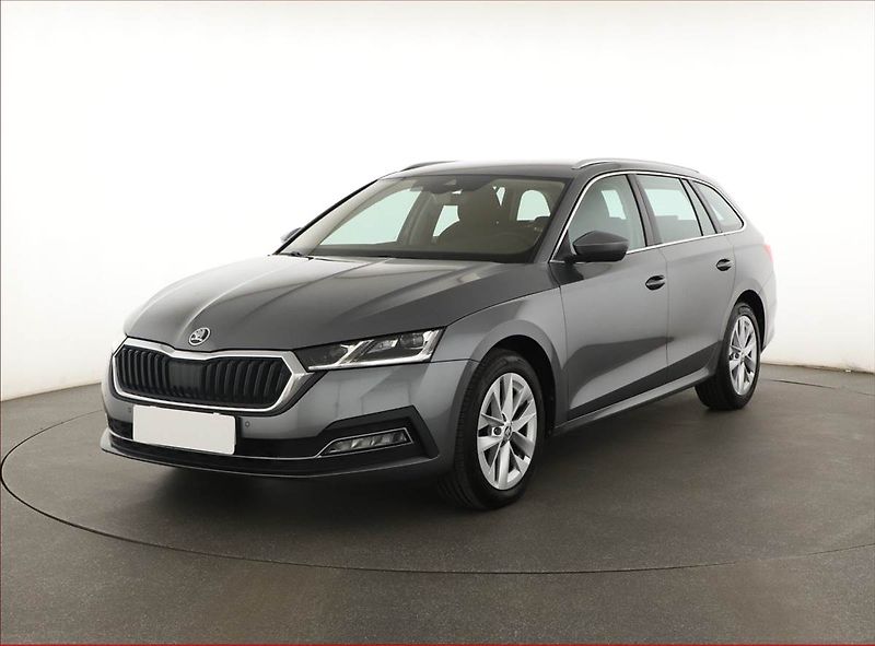 Škoda Octavia (2023) Style Plus 2.0 TDI - fotka 2 z 19