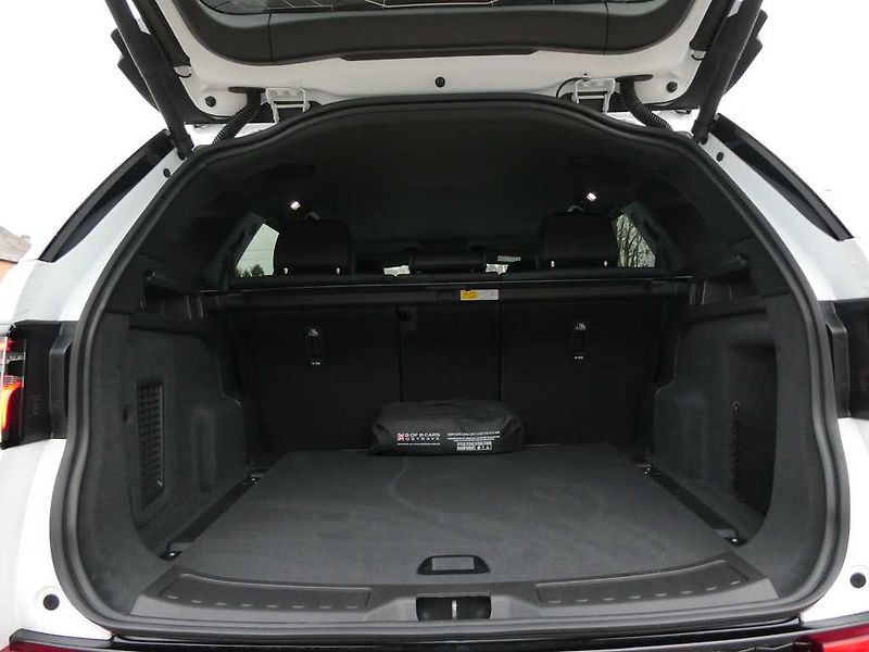 Land Rover Discovery Sport 2,0 Landmark D200 - fotka 35 z 44