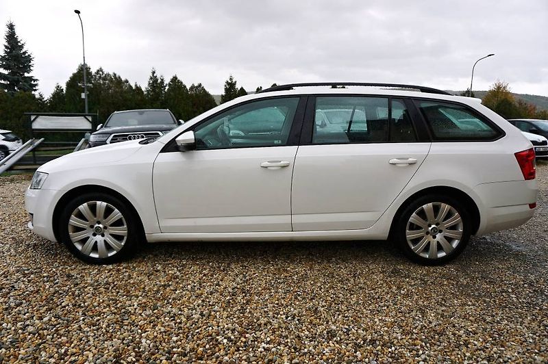 Škoda Octavia (2013) STYLE 2,0 TDI 110 kW - fotka 7 z 40