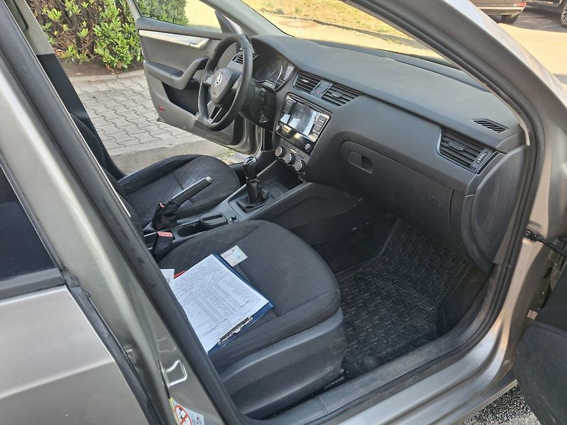 Škoda Octavia III 1,4 TSi 1TC3642 - fotka 26 z 32