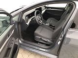 Volkswagen Golf (2026) People 7DSG 1,5eTSI - náhled 4
