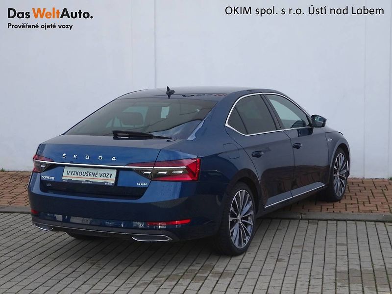 Škoda Superb (2022) 2,0 TDi/ 147kW DSG 4x4 L&K - fotka 2 z 29