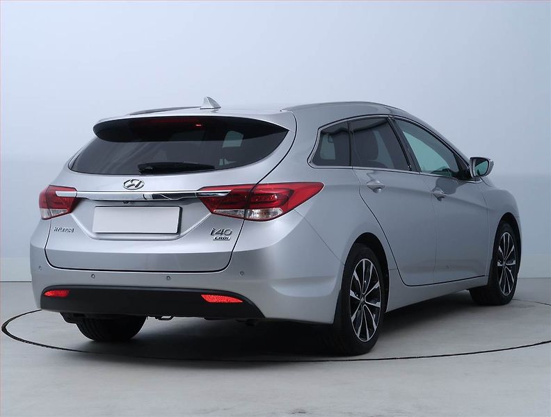 Hyundai i40 (2019) 1.6 CRDi, Serv.kniha, Navi - fotka 5 z 18