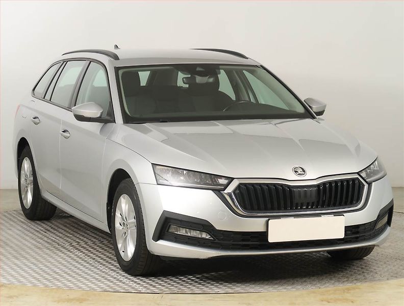 Škoda Octavia (2023) Ambition 2.0 TDI - fotografie inzerátu