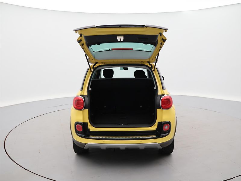 Fiat 500L 1,4 T-Jet 88kW Trekking Klima - fotka 9 z 28