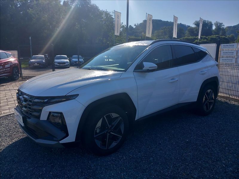 Hyundai Tucson 1,6 T-GDI MT PREMIUM - fotka 3 z 24