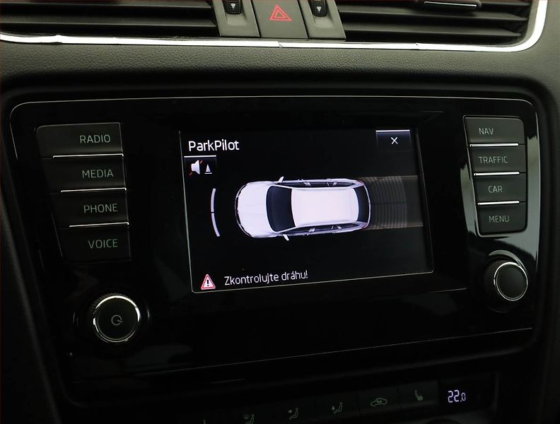 Škoda Octavia (2015) Ambition 2.0 TDI, Automat - fotka 14 z 18