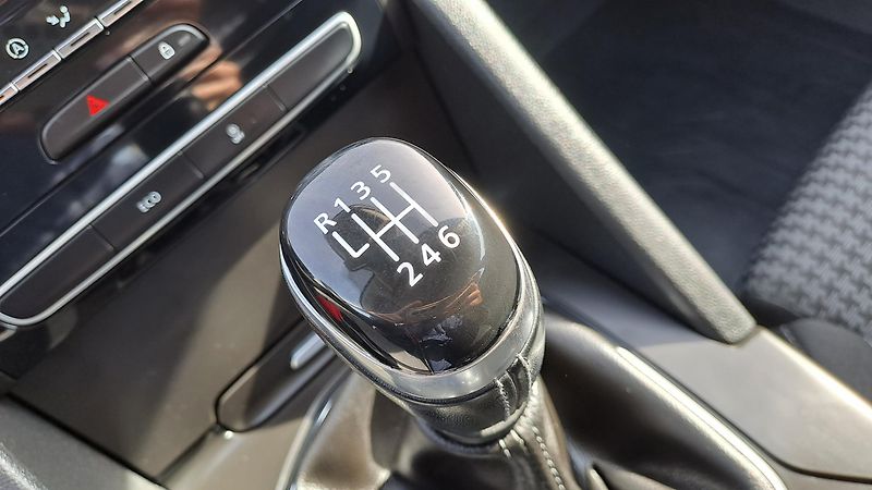 Renault Talisman 1.6 DCI Energy CZ - fotka 26 z 29