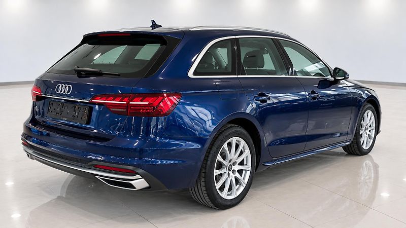 Audi A4 Allroad (2021) - fotka 10 z 19