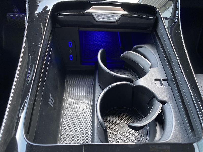 Mercedes-Benz EQE EQE 350 4M SUV Electric Art - fotka 24 z 29