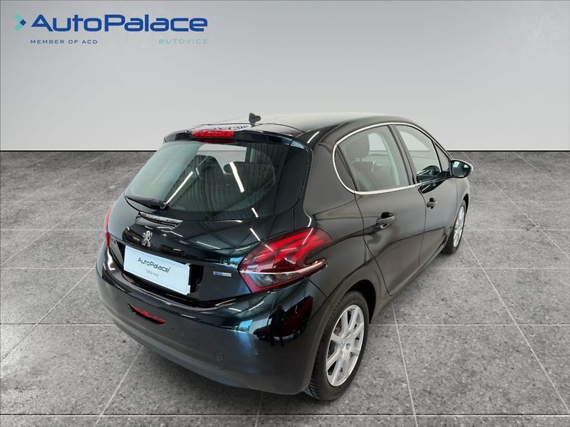 Peugeot 208 1,2 i AT servisní kniha - fotka 4 z 16