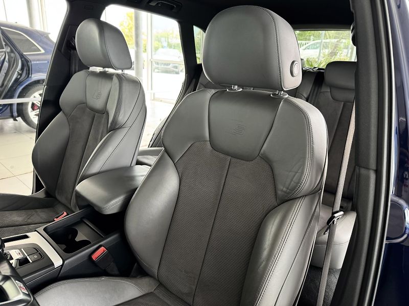 Audi SQ5 3,0TFSI Quattro*KeyLess*Tažné - fotka 15 z 41