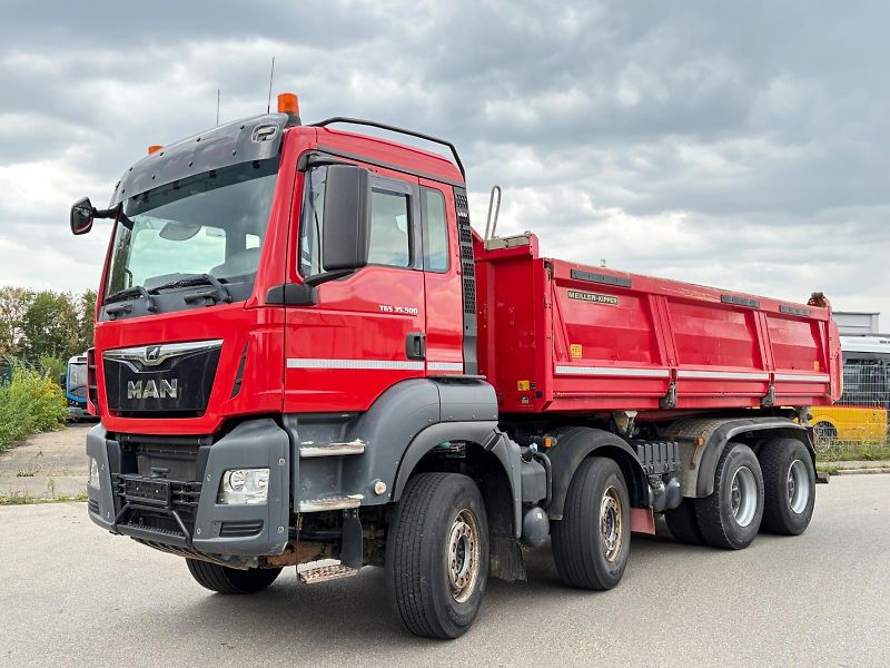 MAN TGS (2017) 35.500 8x4 – třístranný sklápě - fotka 1 z 17