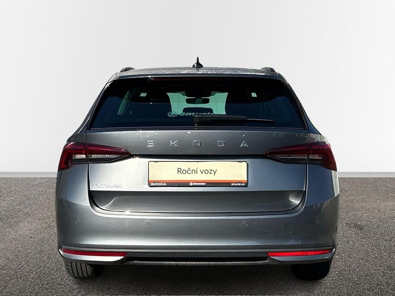 Škoda Octavia Selection - fotka 17 z 26