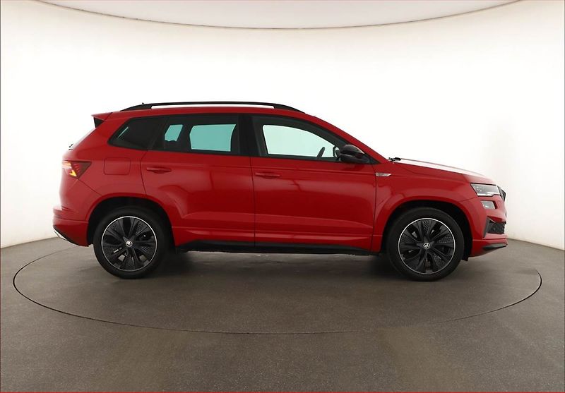 Škoda Karoq (2023) Sportline 1.5 TSI - fotka 6 z 20