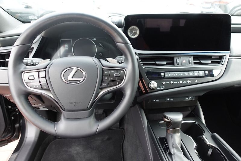 Lexus ES 300h ES300h Business Edition - fotka 16 z 37