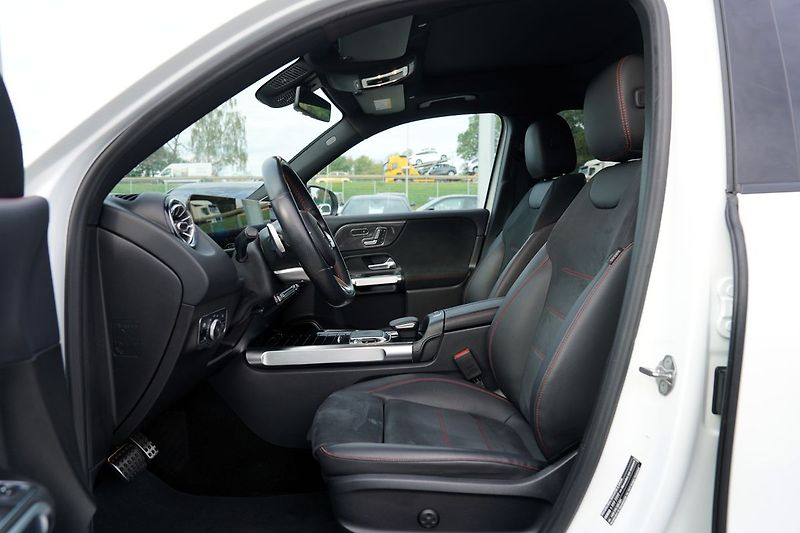 Mercedes-Benz GLB 250i 4Matic/AMG/AT/225 PS/Led - fotka 25 z 42