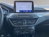 Ford Focus (2019) 1.5 EcoBlue 88kW, ČR, Navi - náhled 13