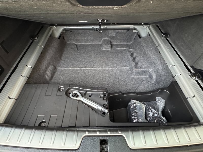 BMW X6 (2016) 3.0 xDrive, M Paket - fotka 39 z 42