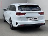 Kia Ceed (2022) 1.5 TGDi SW, ČR, TOP, LED - náhled 6