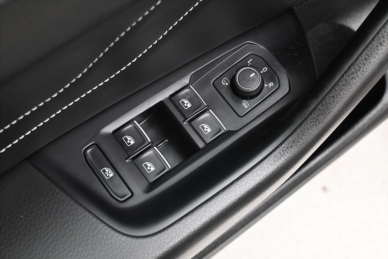 Volkswagen Passat 2,0 TDI 147kW 4x4 DSG Alltrack - fotka 26 z 33