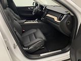 Volvo XC60 T6 AWD RECHARGE DARK PLUS CZ - náhled 24