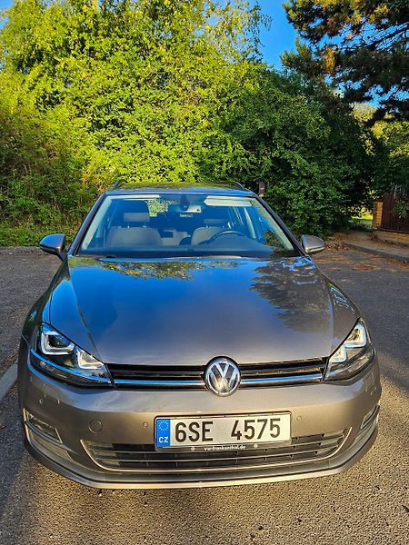 Volkswagen Golf Variant (2016) - fotka 8 z 25