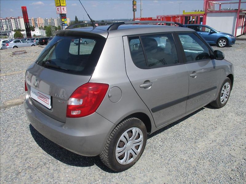 Škoda Fabia 1,2 TSI,77kW,DSG,klima,servis, - fotka 5 z 35