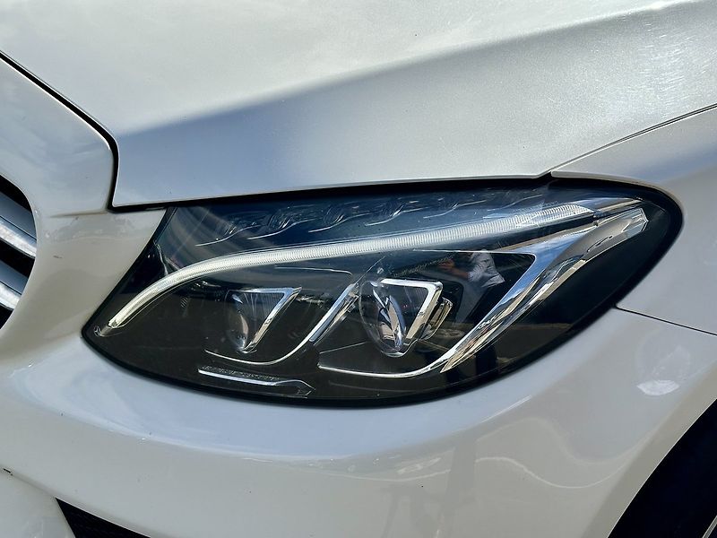 Mercedes-Benz Třídy C (2015) 220 BluTEC kombi - fotka 8 z 30