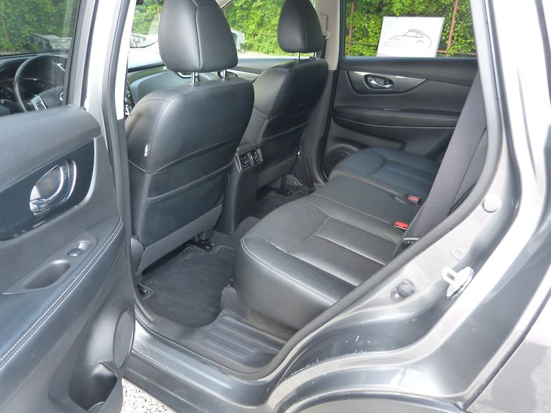 Nissan X-Trail 1.6 dCi - fotka 10 z 19