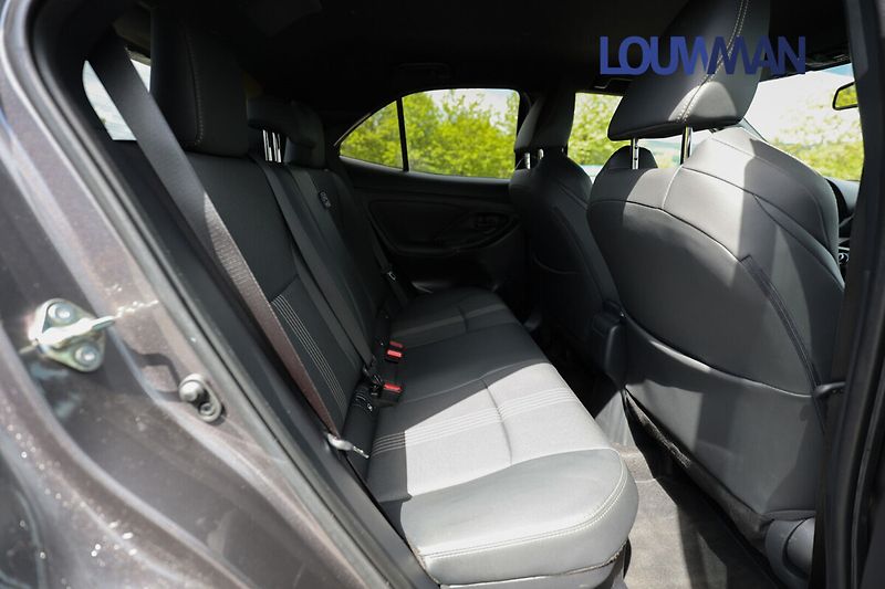 Toyota Yaris Cross AT ADVENTURE AWD-i - fotka 15 z 19