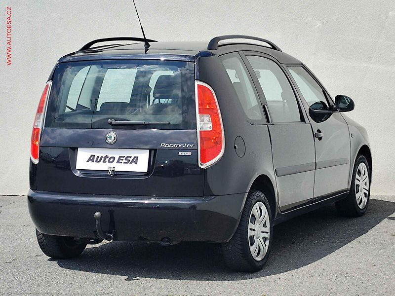 Škoda Roomster (2010) 1.2 HTP, ČR, AC, výhřev sed - fotka 4 z 16