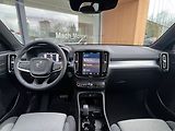 Volvo XC40 B3 PLUS BLACK EDITION ACC,360 - náhled 21