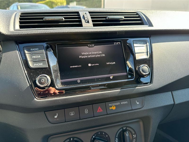 Škoda Fabia III FL Combi Ambition 1.0 TSI - fotka 16 z 19