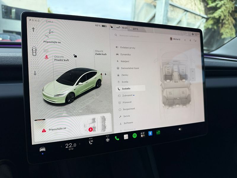 Tesla Model 3 Standart Range Premium / Tažné - fotka 22 z 39