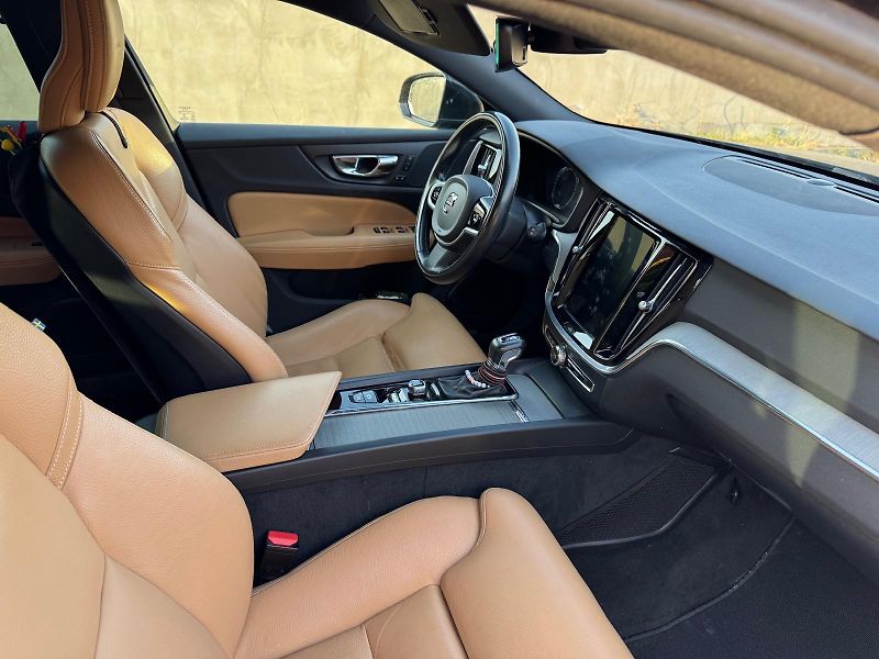 Volvo V60 (2020) - fotka 5 z 5