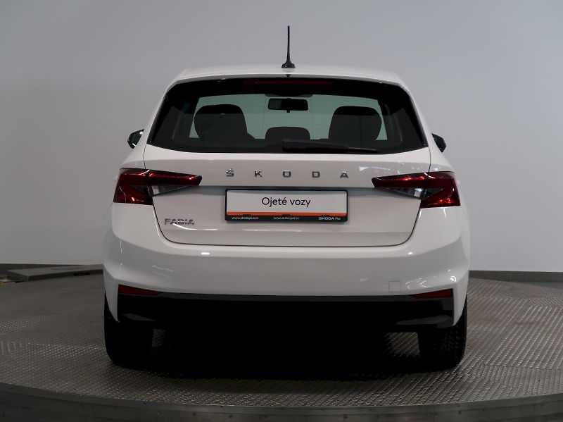 Škoda Fabia (2021) AMBITION 1.0MPI 59KW - fotka 9 z 31