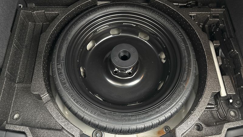 Škoda Karoq 2.0 TDI DSG 4x4 Style - fotka 20 z 26