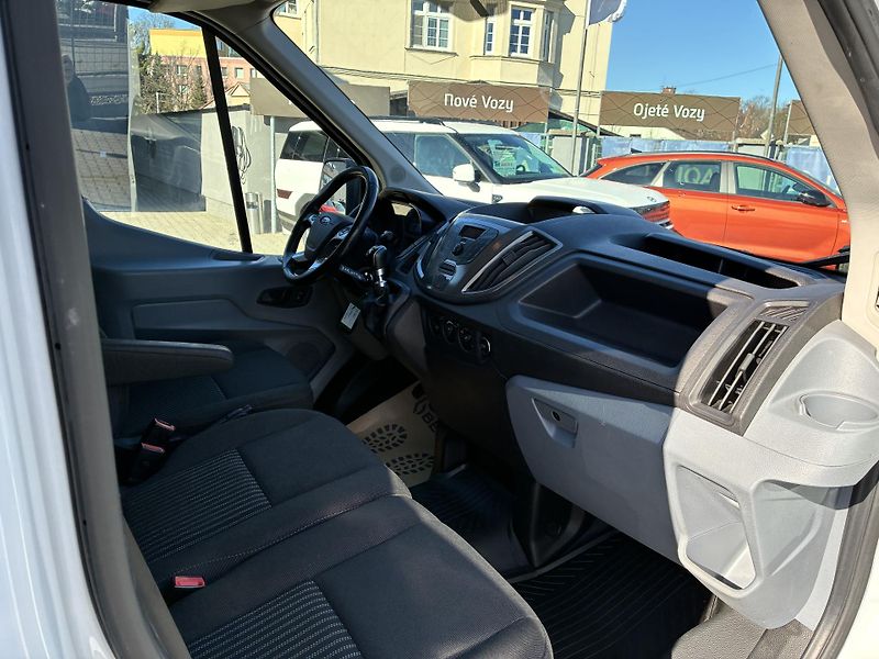 Ford Transit 2.0TDCi,L3-310,1.MAJITEL,125tk - fotka 9 z 25