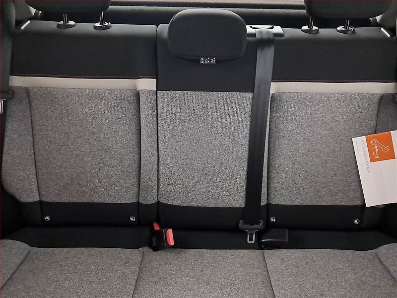 Citroën C3 (2018) 1.2 PureTech, ČR,1.maj - fotka 10 z 15