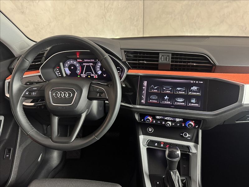 Audi Q3 1,5 TFSi  Advanced Záruka Assi - fotka 18 z 40