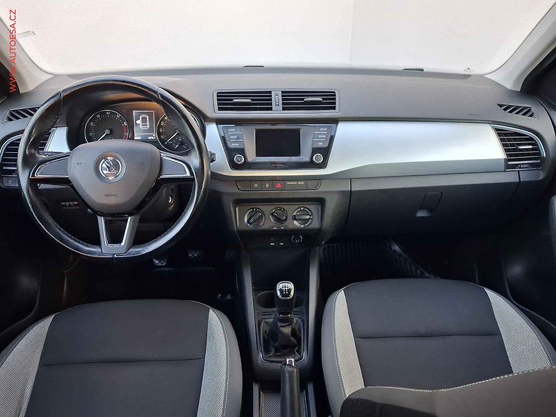 Škoda Fabia (2017) 1.2 TSi, ČR, AC, temp - fotka 8 z 16