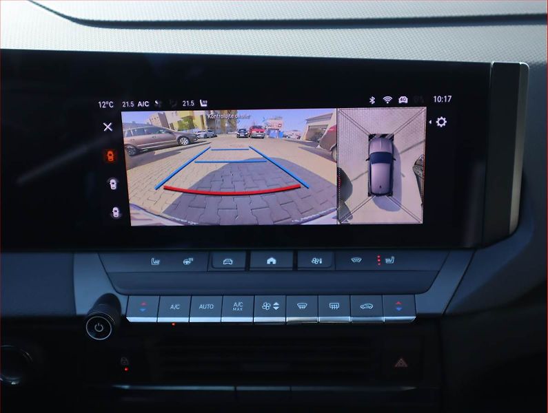 Opel Astra (2023) Ultimate Plug-in-Hybrid 1.6 T - fotka 16 z 26